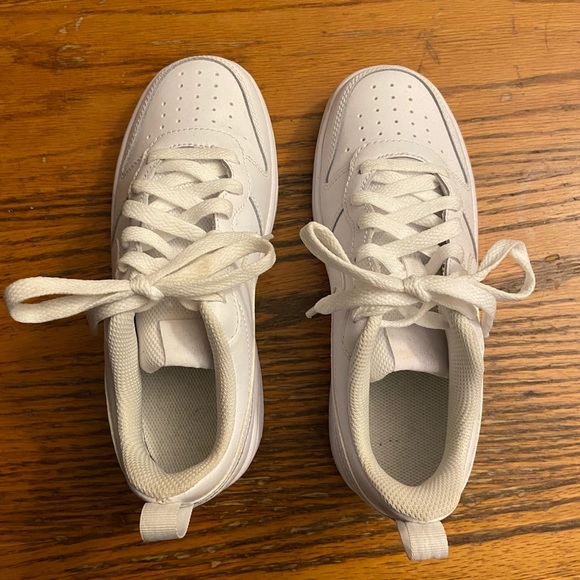 COPY - Brand New,Never Worn, Nike,Size 3.5,White … - Picture 4 of 9